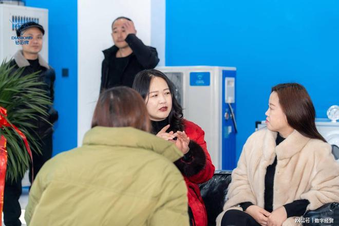 运营中心：打造商超与室内娱乐行业运营新模式j9九游真人游戏第一品牌钻石空调河北邯郸(图1)